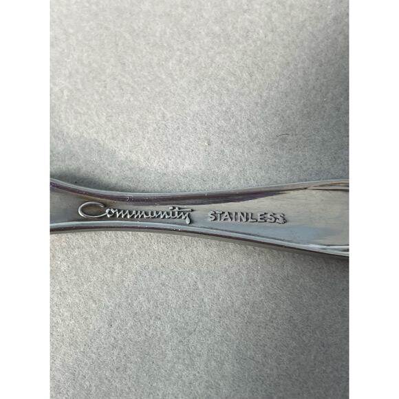 Oneida Cantata Community Stainless Steel Butter Knives 9" Lot of 6 - Picture 3 of 4
